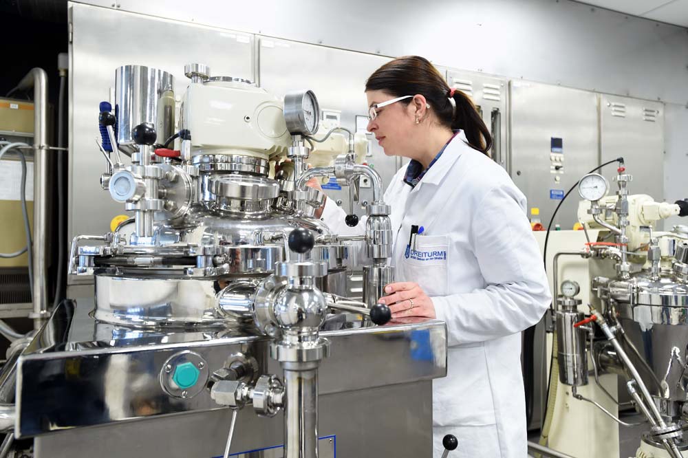 dreiturm-produktion-maschine